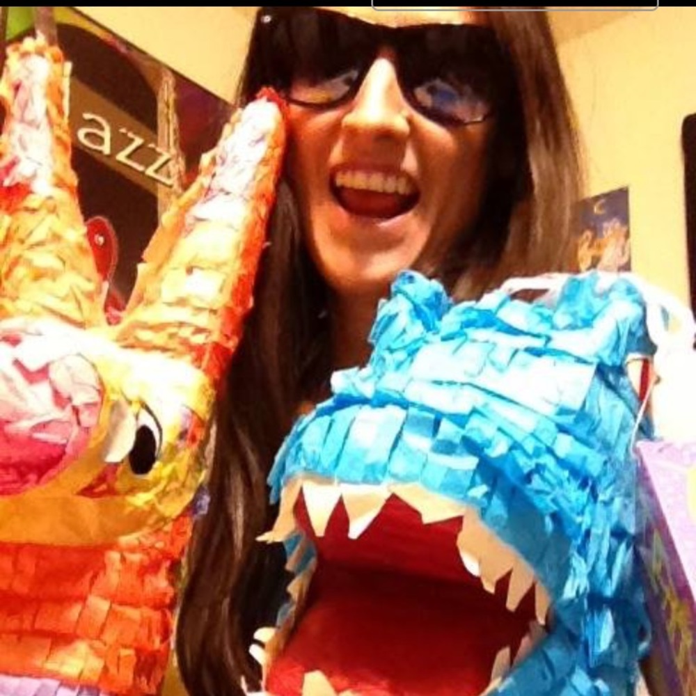 Meet your Posher, Elizabeth